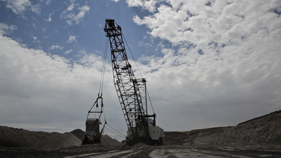 A coal mine operation in Wyoming. CREDIT: KATIE CAMPBELL/KCTS9