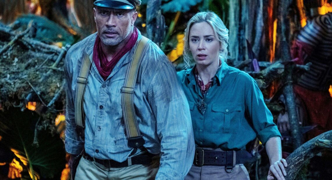 Actors Dwayne Johnson and Emily Blunt in the movie Jungle Cruise.