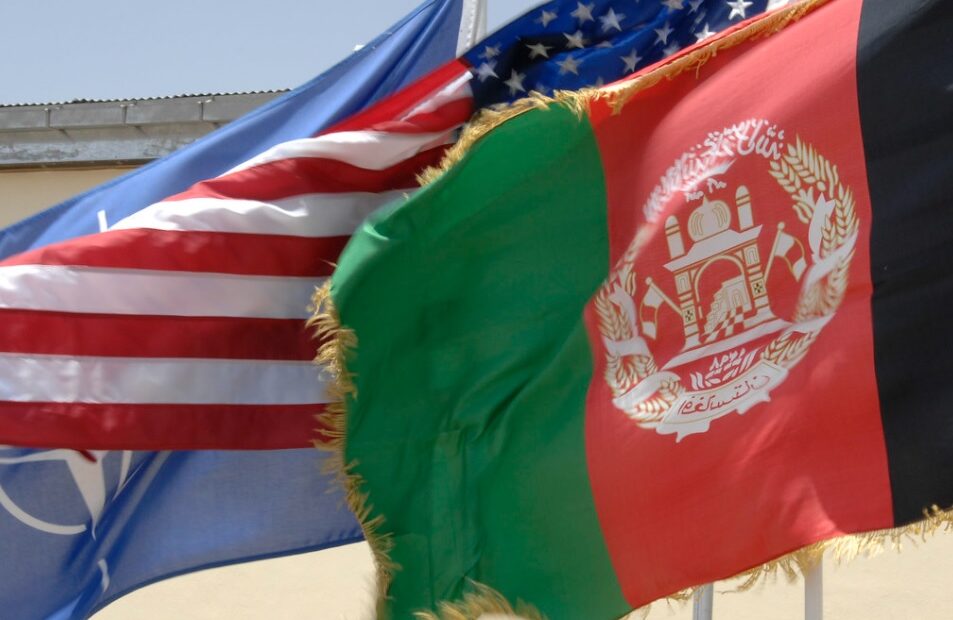 Picture of the American and Afghanistan flags