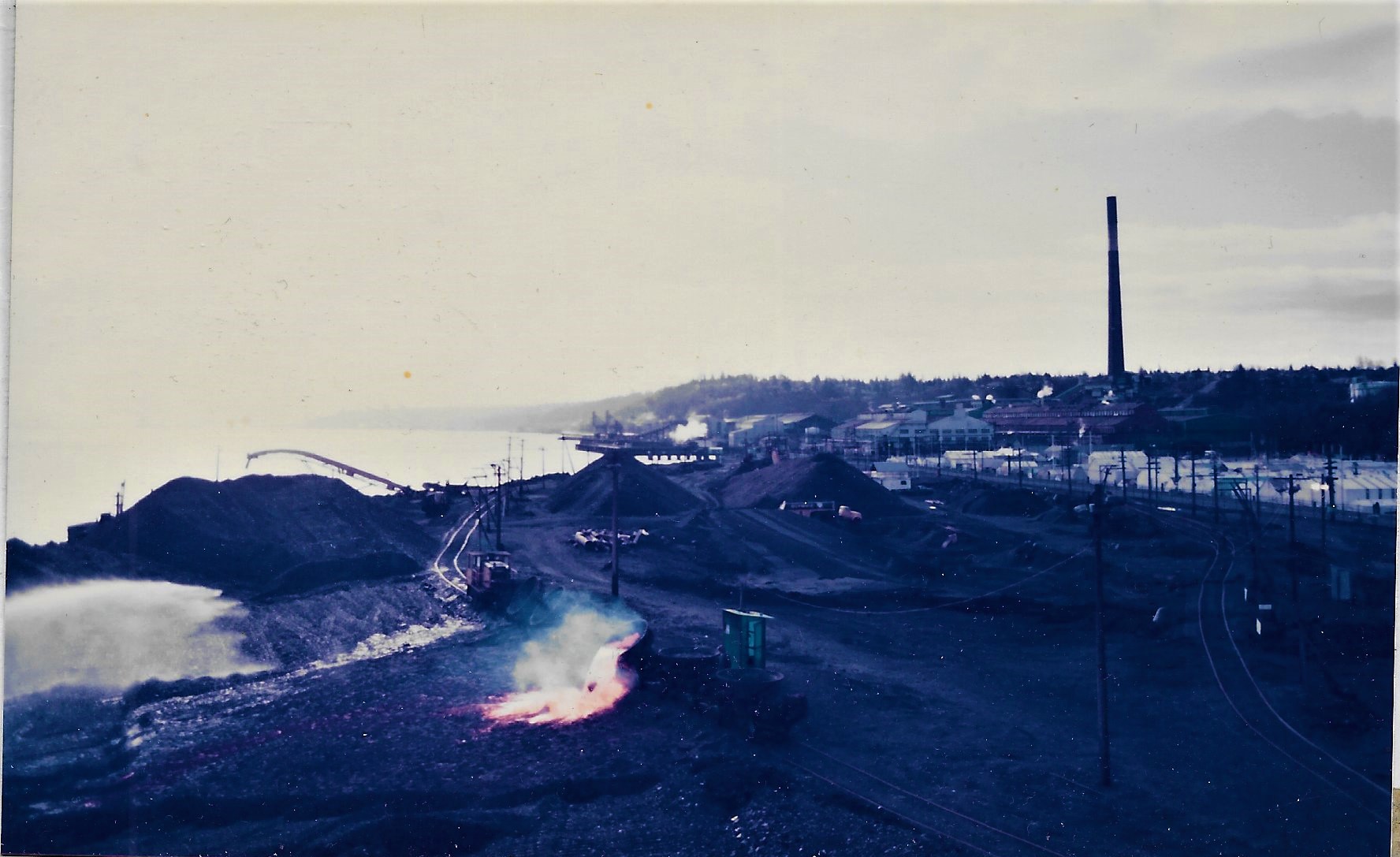 Slag from the smelter forming the peninsula, photo by Karen Pickett, courtesy of Metro Parks.